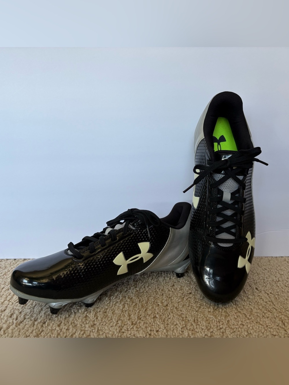 Under Armour Speed Phantom Low MC Football Cleats Black/Metallic Silver Size 12